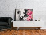 Malování podle čísel – Black & White Portrait With A Pink Flower Malování podle čísel – Black & White Portrait With A Pink Flower