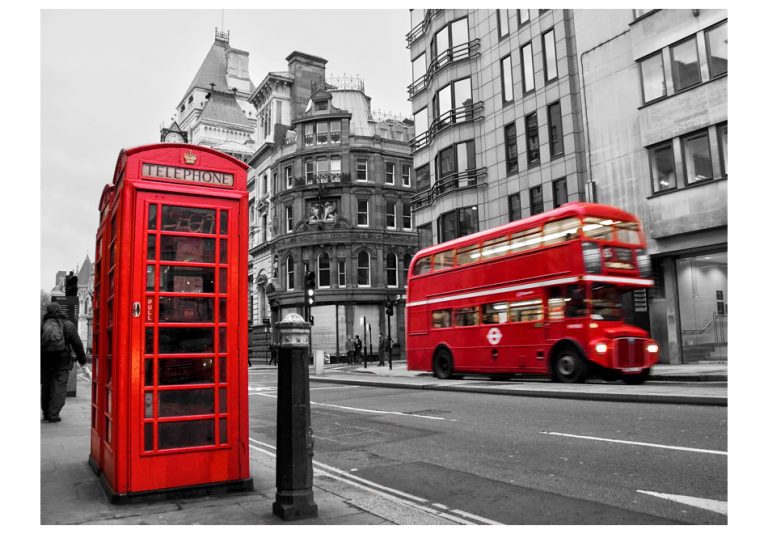Fototapeta – Red bus and phone box in London Fototapeta – Red bus and phone box in London