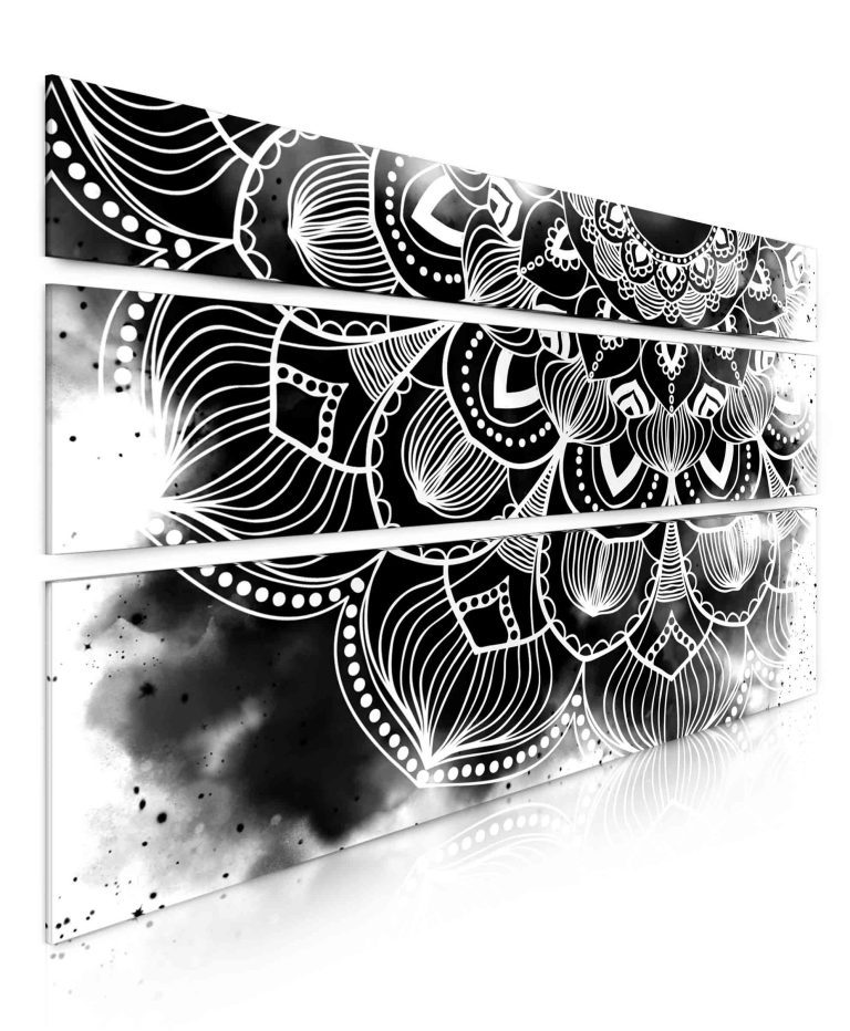 Obraz atypická černobílá mandala Obraz atypická černobílá mandala