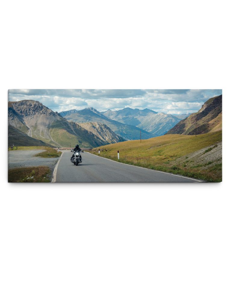 Obraz Na motorce v horách Obraz Na motorce v horách